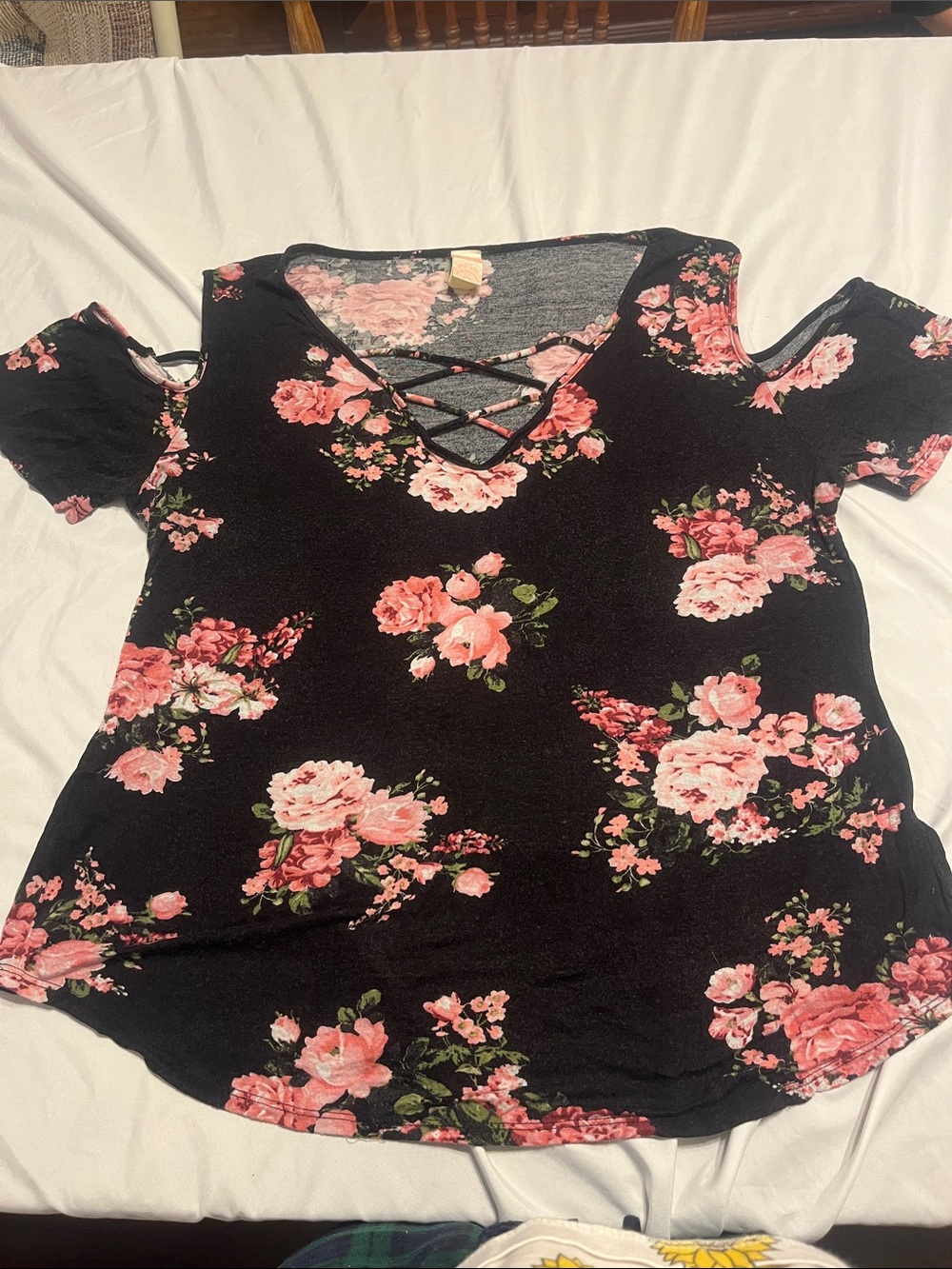 Women's Black Floral Cold-Shoulder V-Neck Tee with Pink Roses E.L.H. Studio